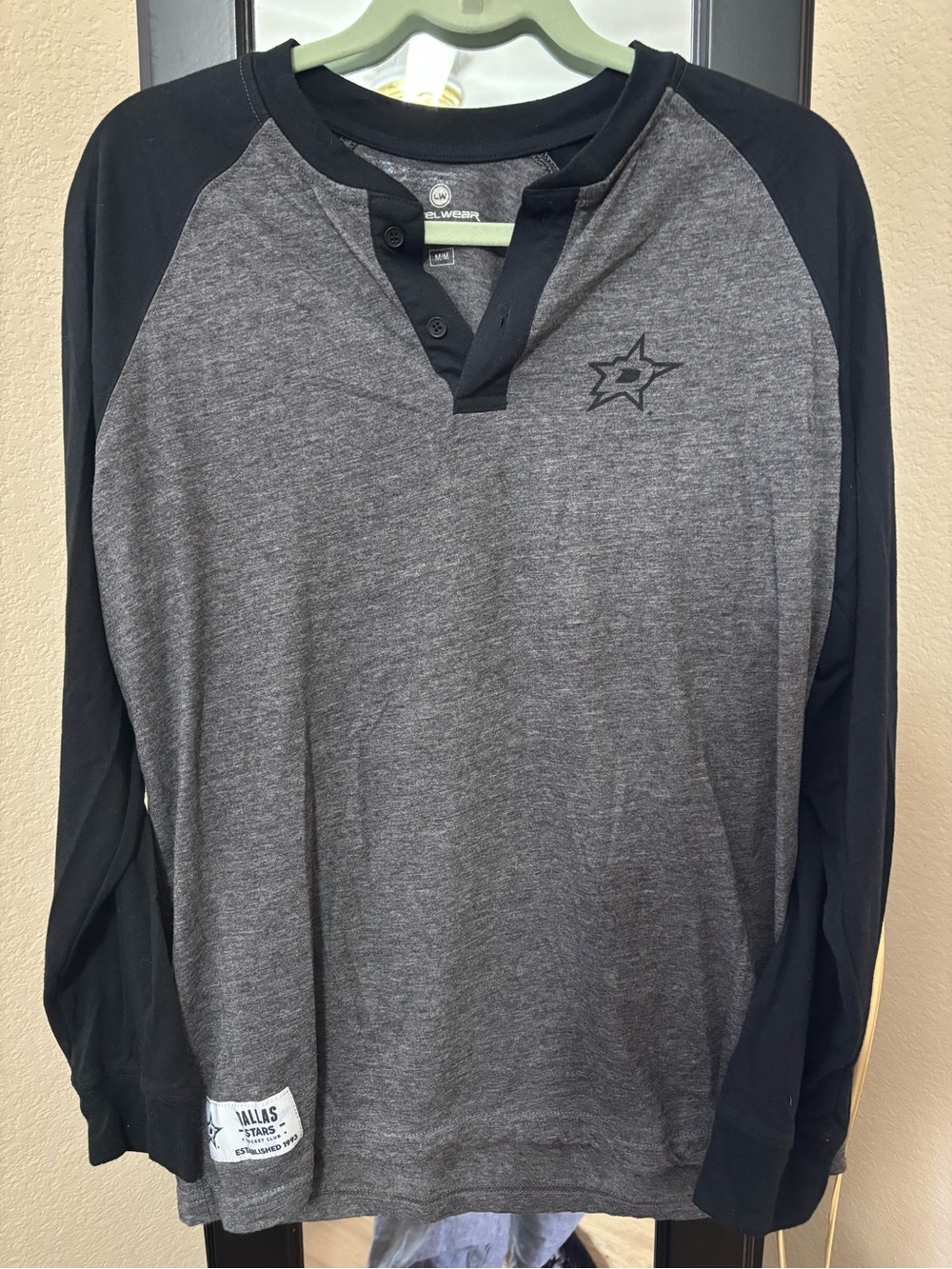 Men's Dallas Stars Hockey 🏒 Long-Sleeve Henley Shirt - Charcoal & Black
